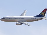 Boeing 737 cargo