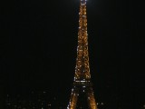 Par_27 - The Eiffel Tower at night